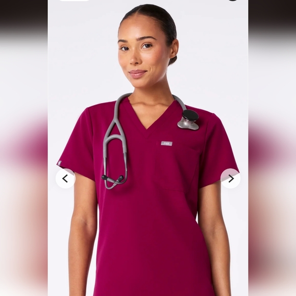 Figs Scrubs Set - Picture 1 of 3